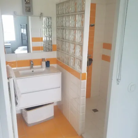 Les Echappees Belles - La *