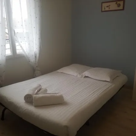 Les Echappees Belles - La *