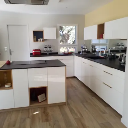 Вилла Les Echappees Belles - La